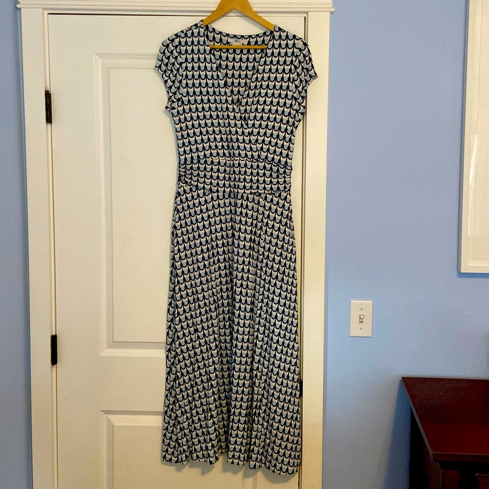 Like new cap sleeve Boden Maxi dress Size 8